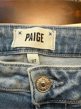 PAIGE Light Wash Jeans in Blue